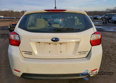 2015 Subaru Impreza Premium z USA, uszkodzony, nr VIN JF1GPAC61F8237385